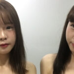 สองสาวอวดหี