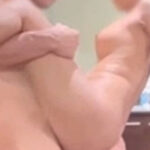 ล่อยับคาห้องน้ำ